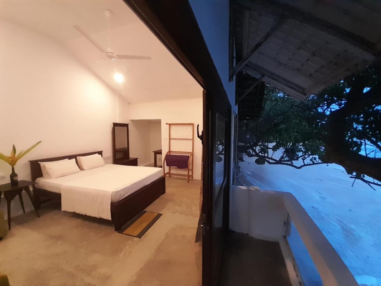 Sooriya Villa Talpe Bagian luar foto