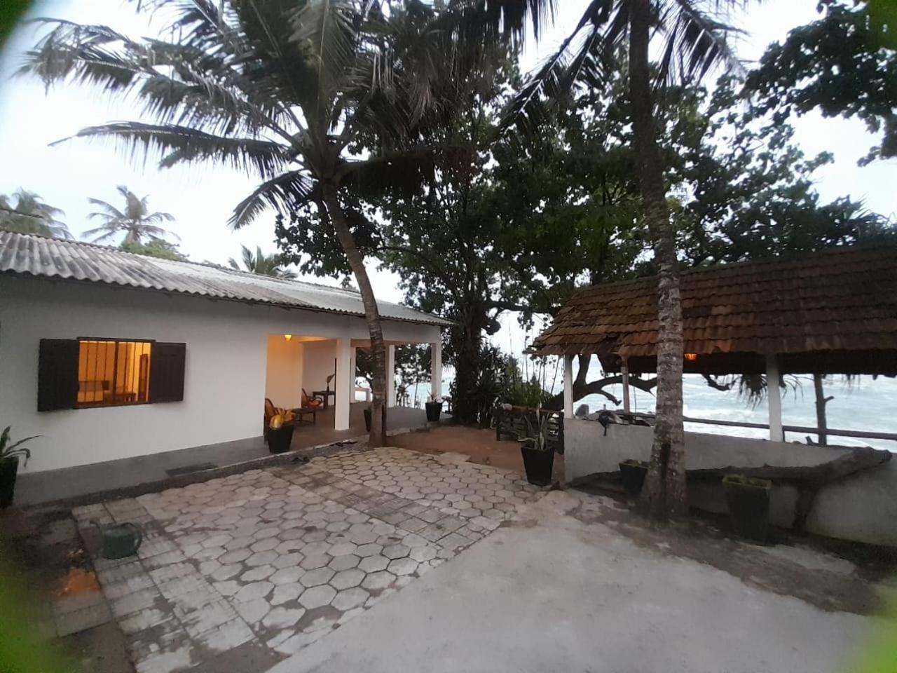 Sooriya Villa Talpe Bagian luar foto
